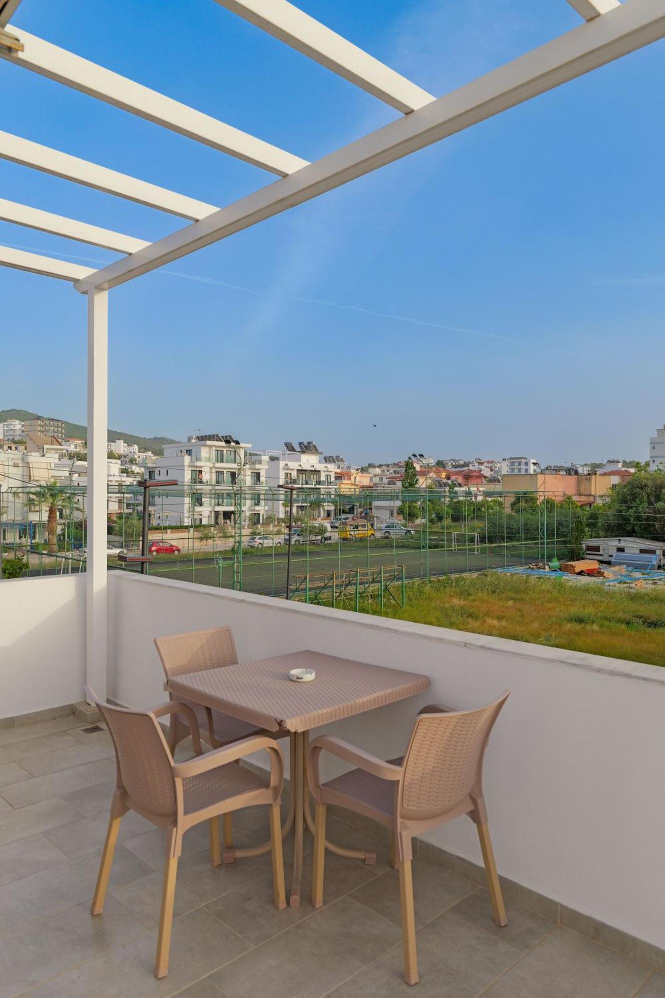Hotel Veliaj
