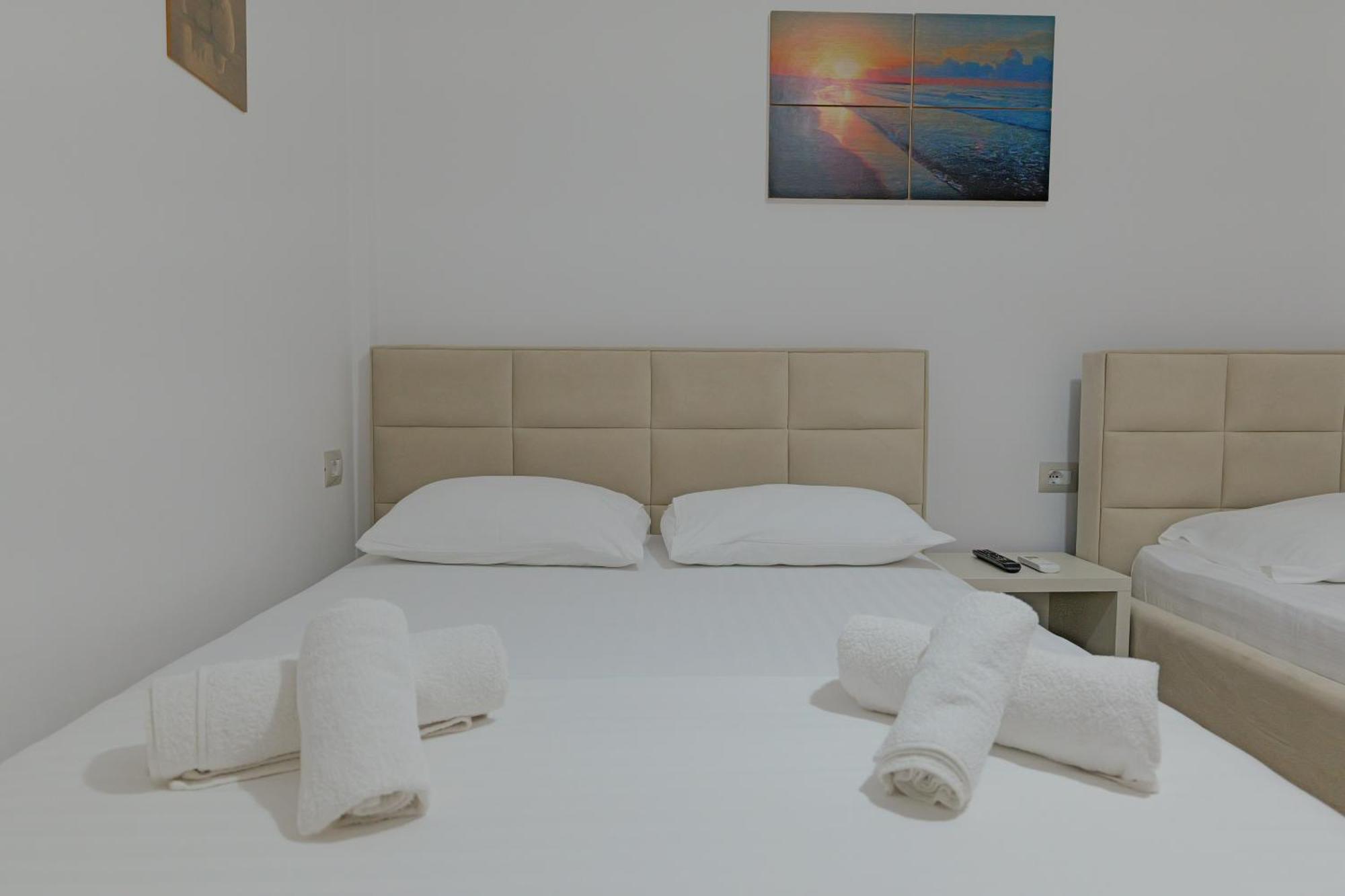 Veliaj 3* Ksamil
