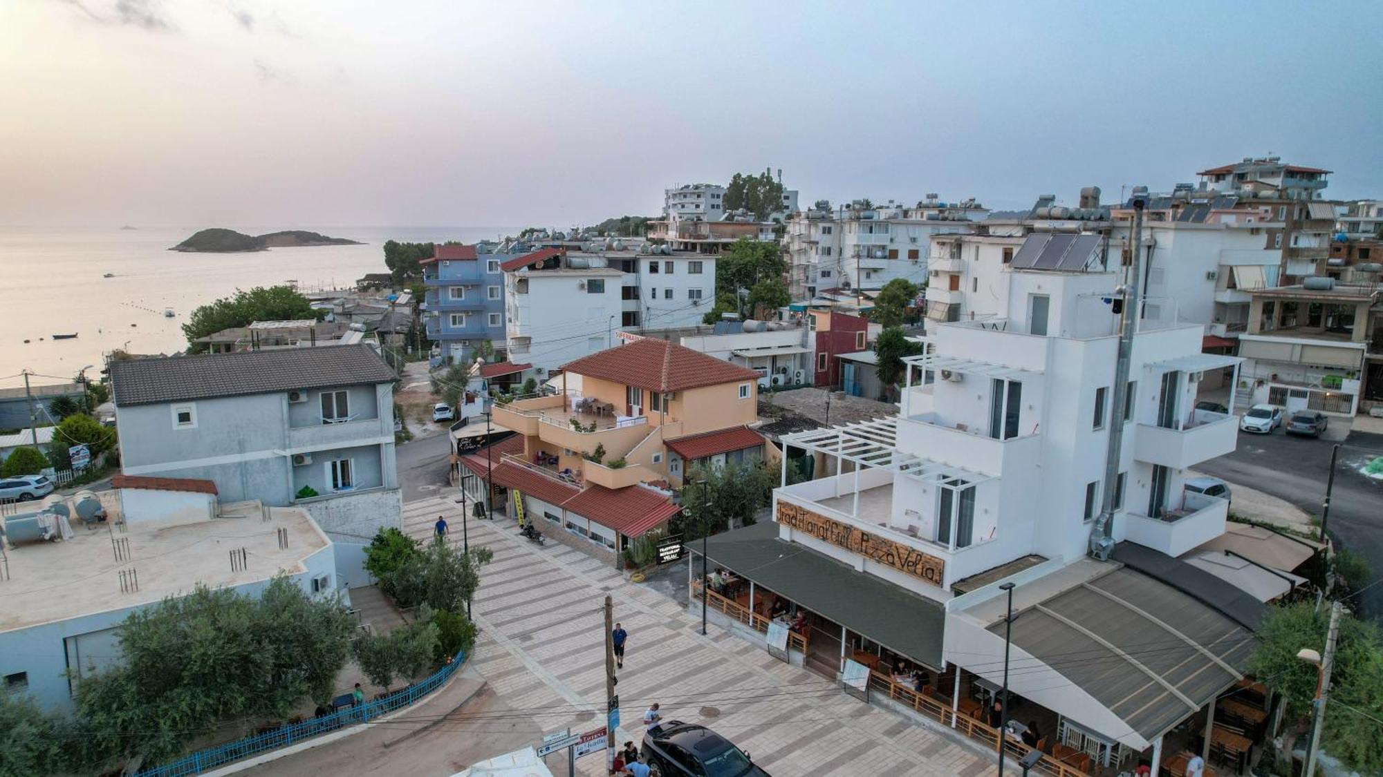 Hotel Veliaj